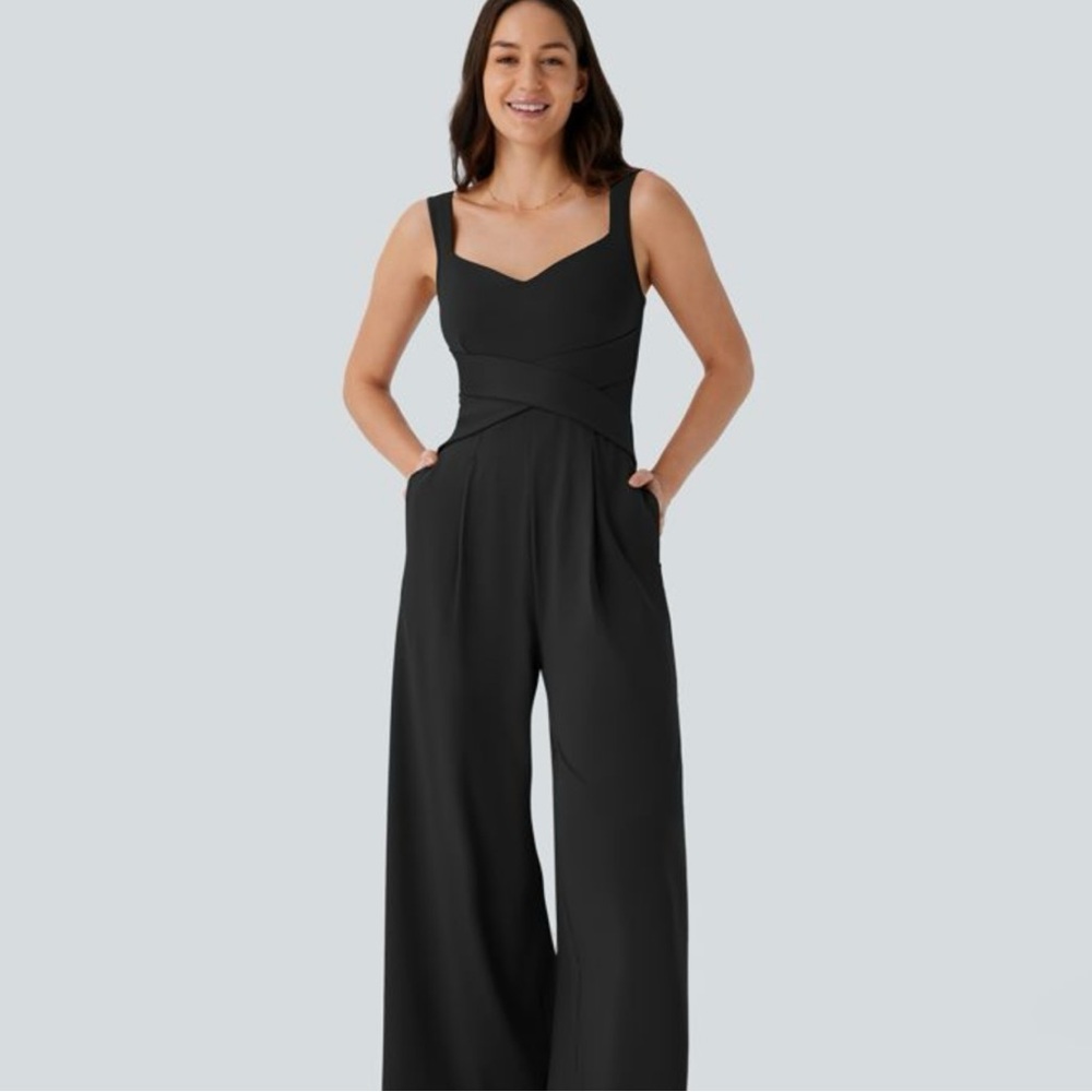 HALARA Sleek Black Jumpsuit